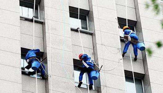 外墙清洗的3个小技巧